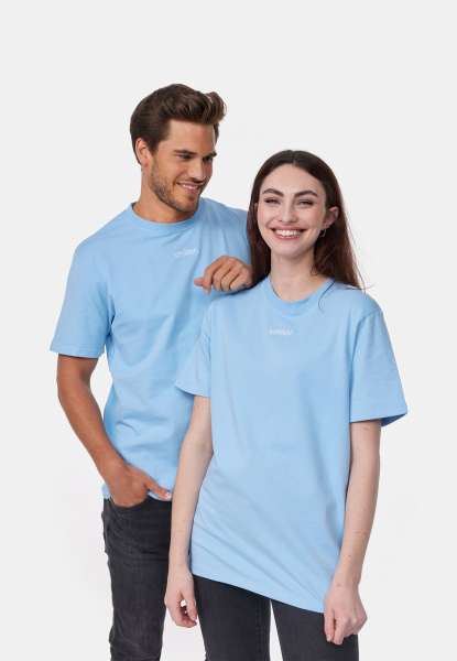 T-Shirt &quot;laugh.&quot; mit Label-Stickerei - hellbau