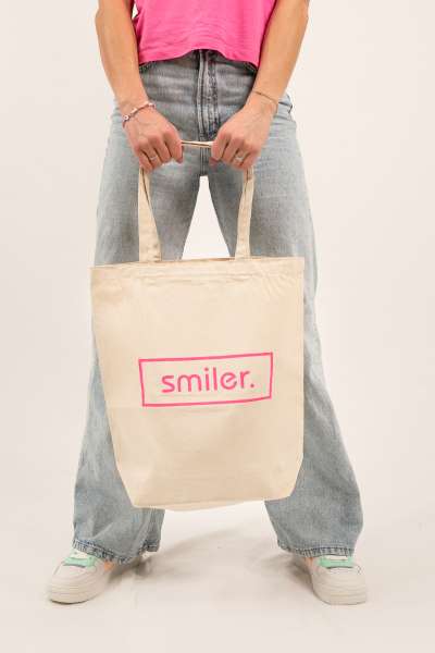 smiler. Bag &quot;carry.&quot;