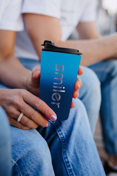 smiler. - Thermo Becher blau